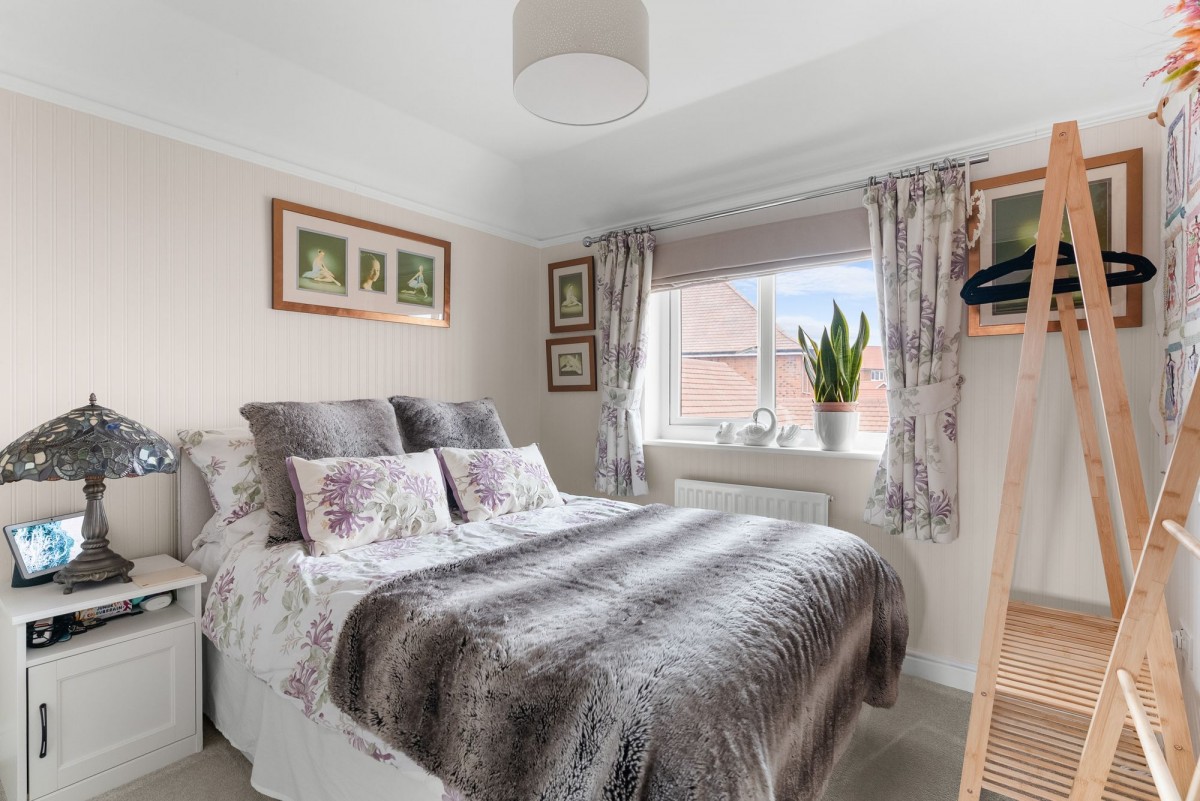 Gurteen Avenue, Little Wratting, CB9