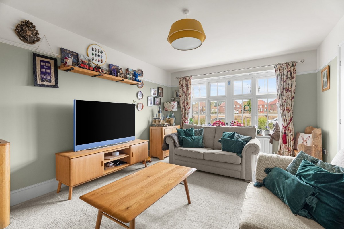 Gurteen Avenue, Little Wratting, CB9