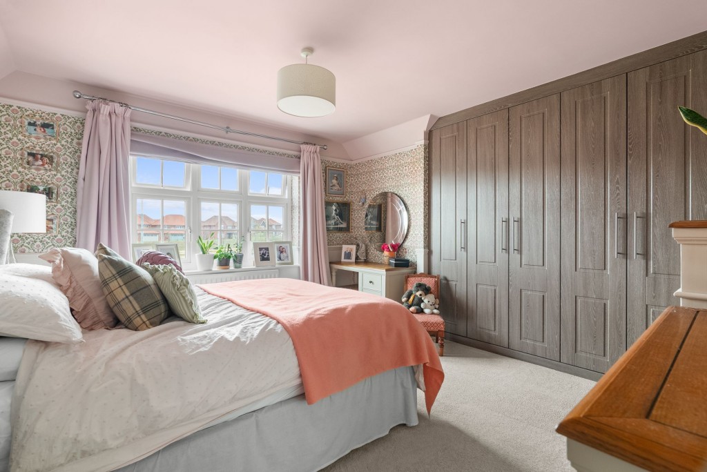 Gurteen Avenue, Little Wratting, CB9