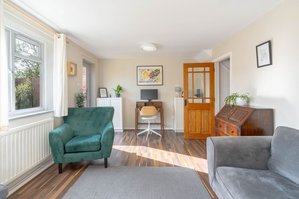 St. Thomas Close, Comberton, CB23