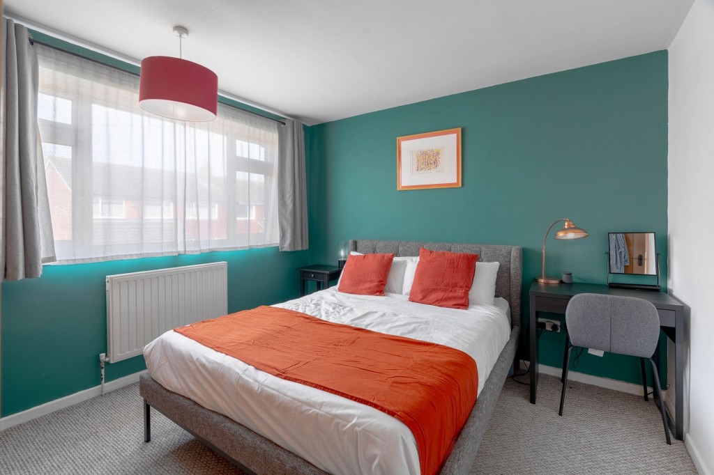 St. Thomas Close, Comberton, CB23