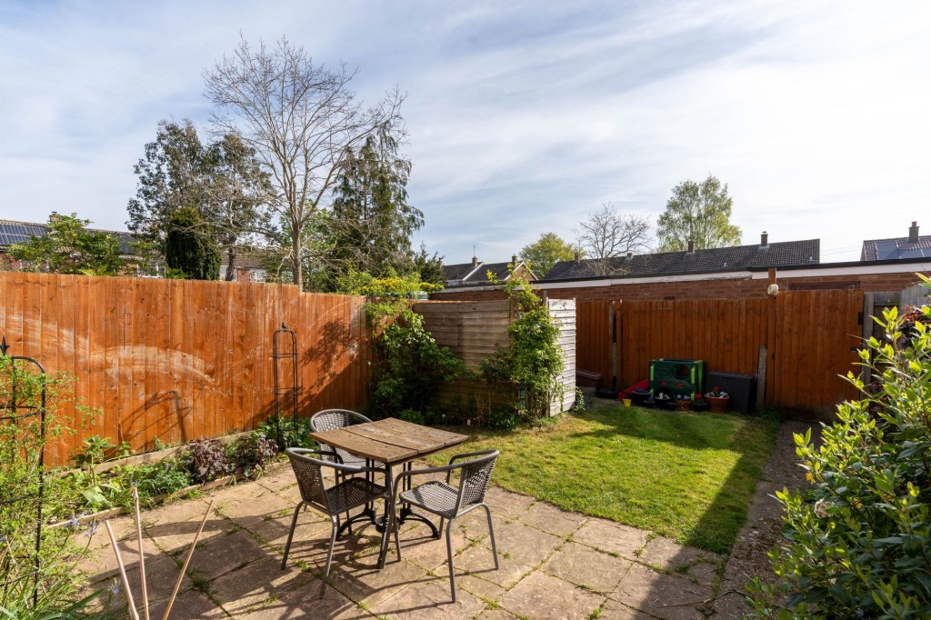 St. Thomas Close, Comberton, CB23