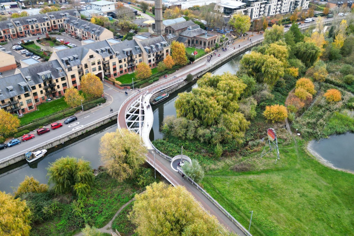 Scholars Walk, Cambridge, CB4