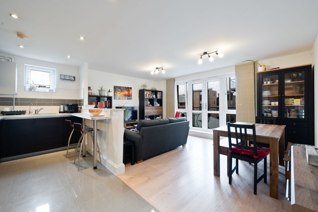 Scholars Walk, Cambridge, CB4