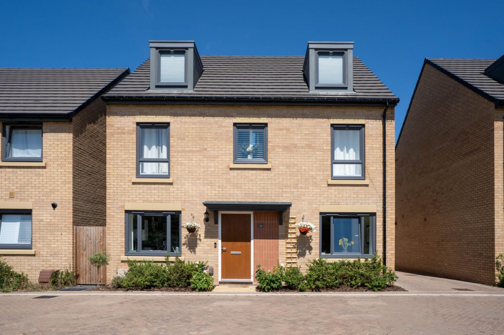 Mallard Lane, Northstowe, CB24