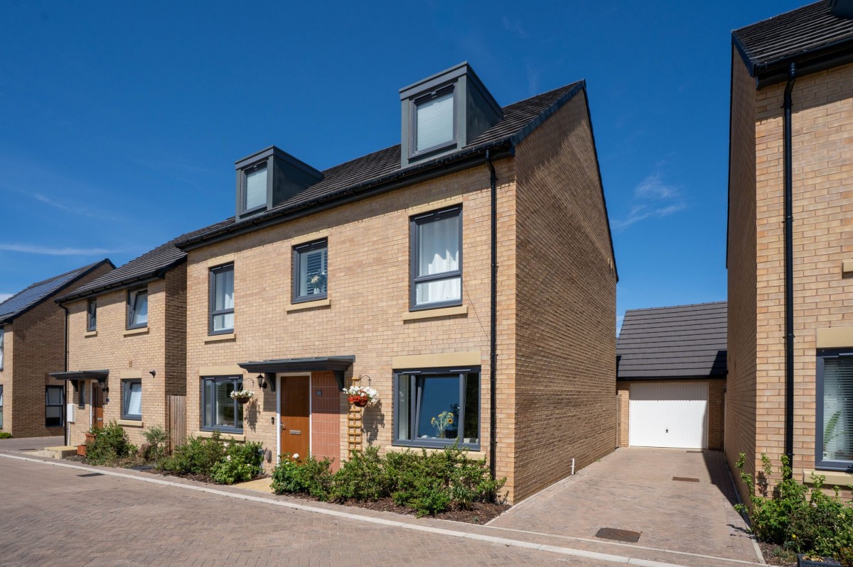 Mallard Lane, Northstowe, CB24