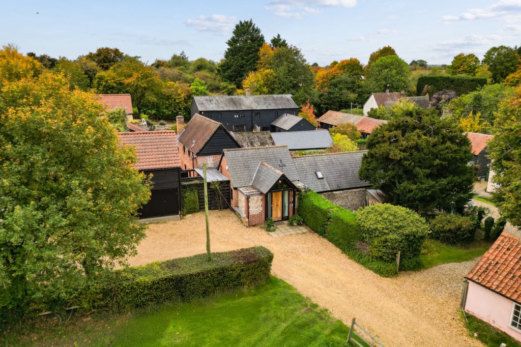 Long Lane, Linton, CB21