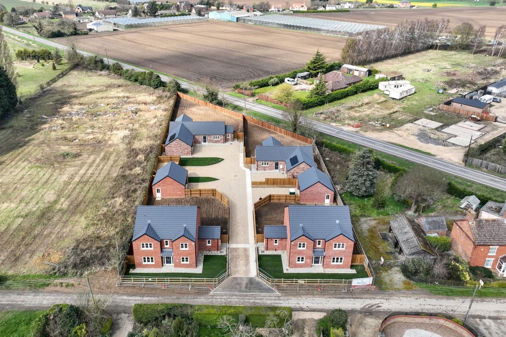 Magnolia Drive, Chapel Drove, PE12