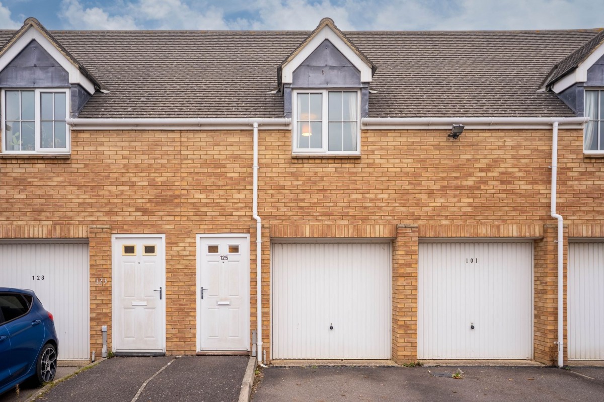 Covent Garden, Willingham, CB24