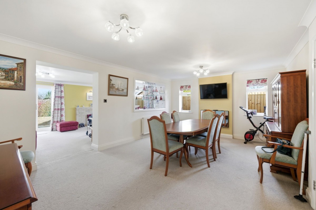 Prentice Close, Longstanton, CB24