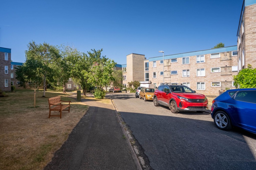 Thornton Court, Girton, CB3