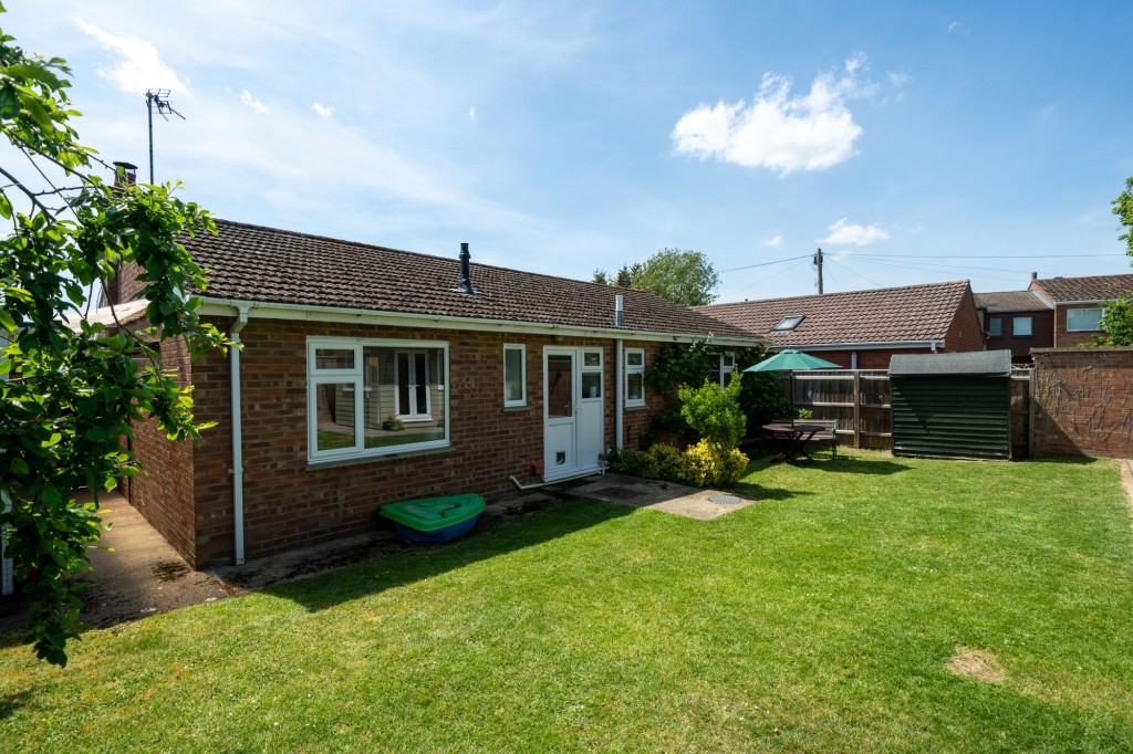 Cherry Bounds Road, Girton, CB3