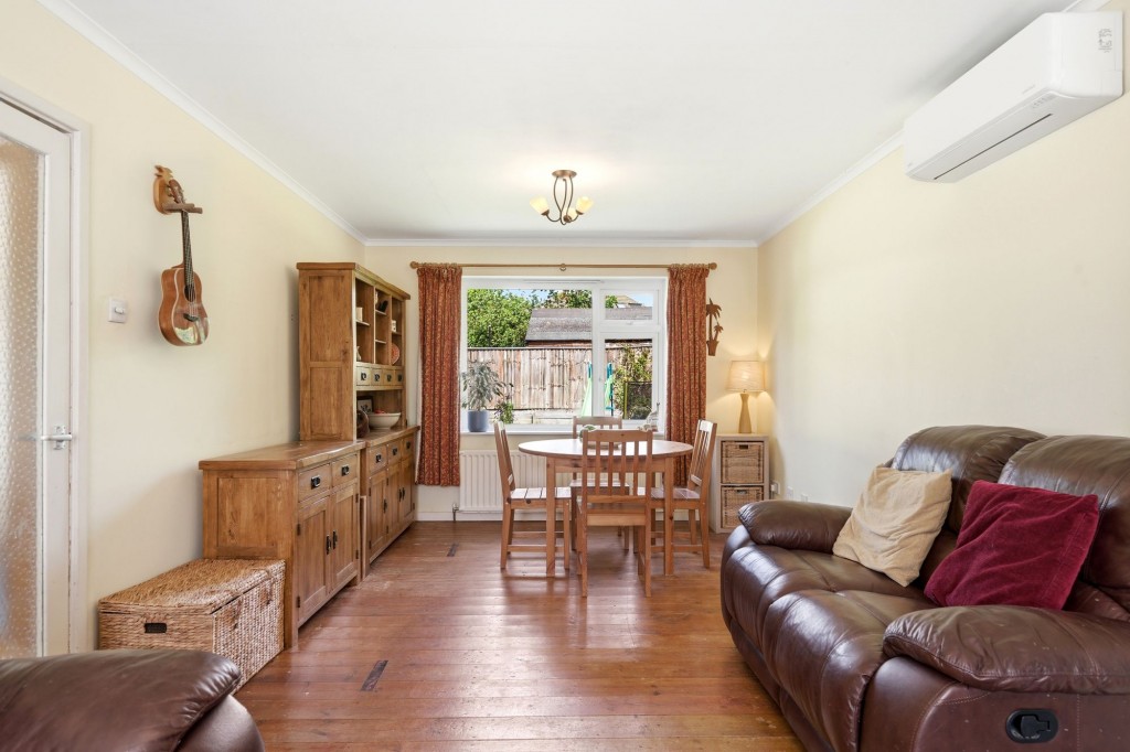 Cherry Bounds Road, Girton, CB3