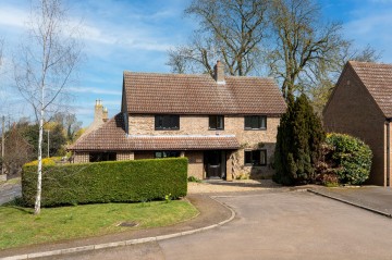 Station Road, Haddenham, CB6