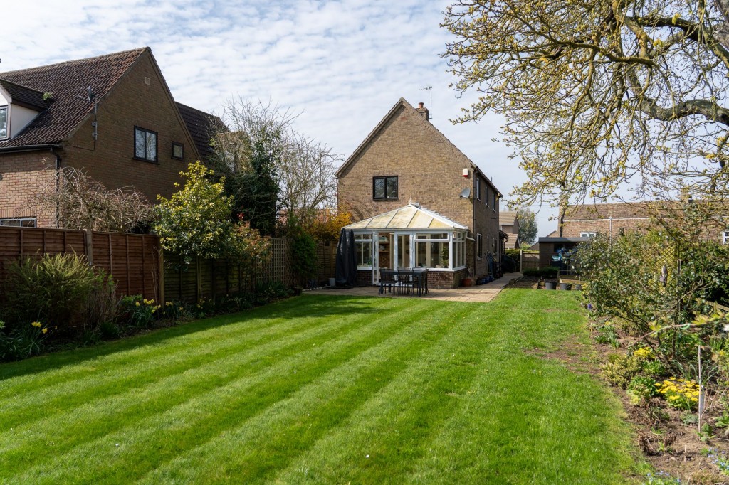 Station Road, Haddenham, CB6