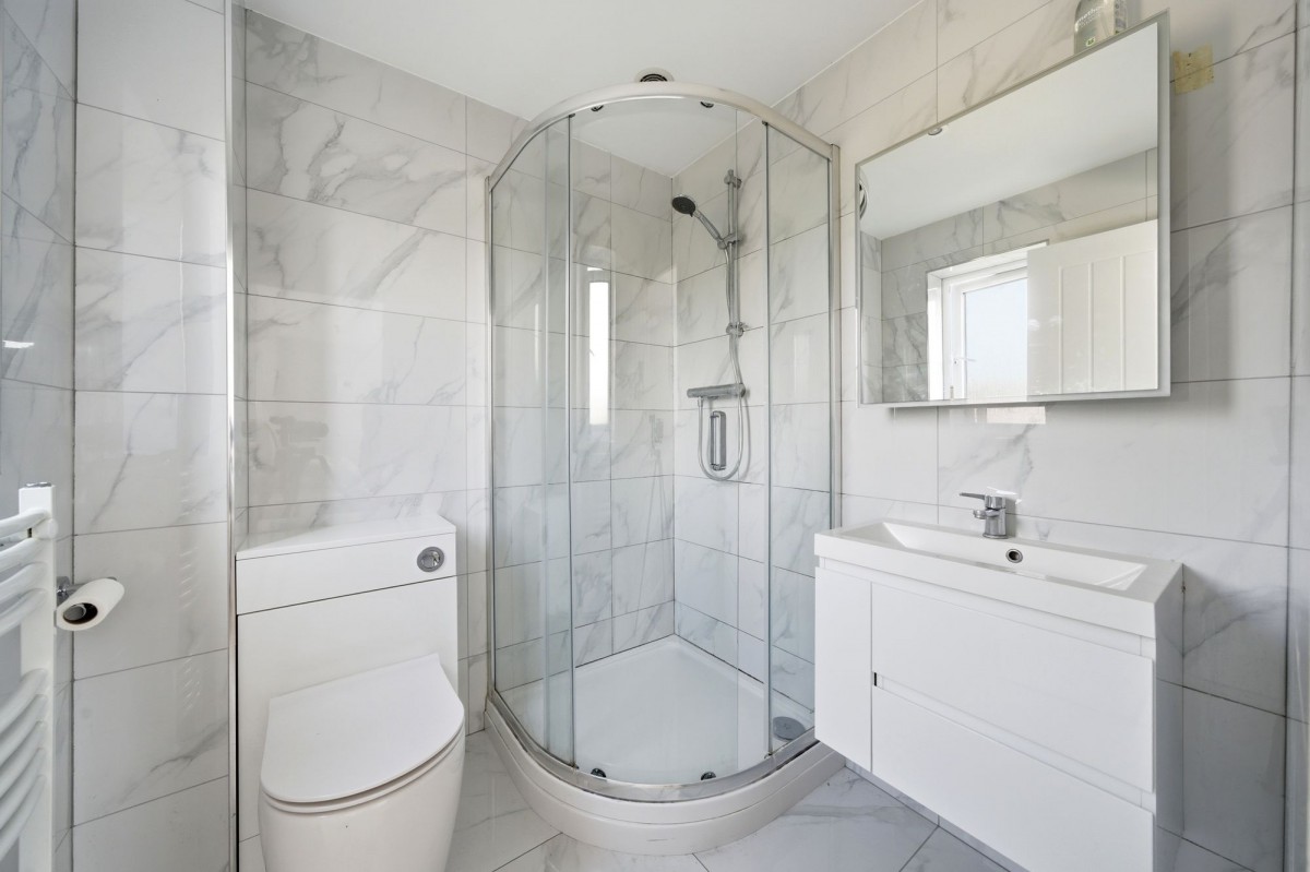 Station Road, Haddenham, CB6