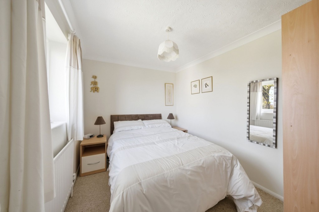 Station Road, Haddenham, CB6