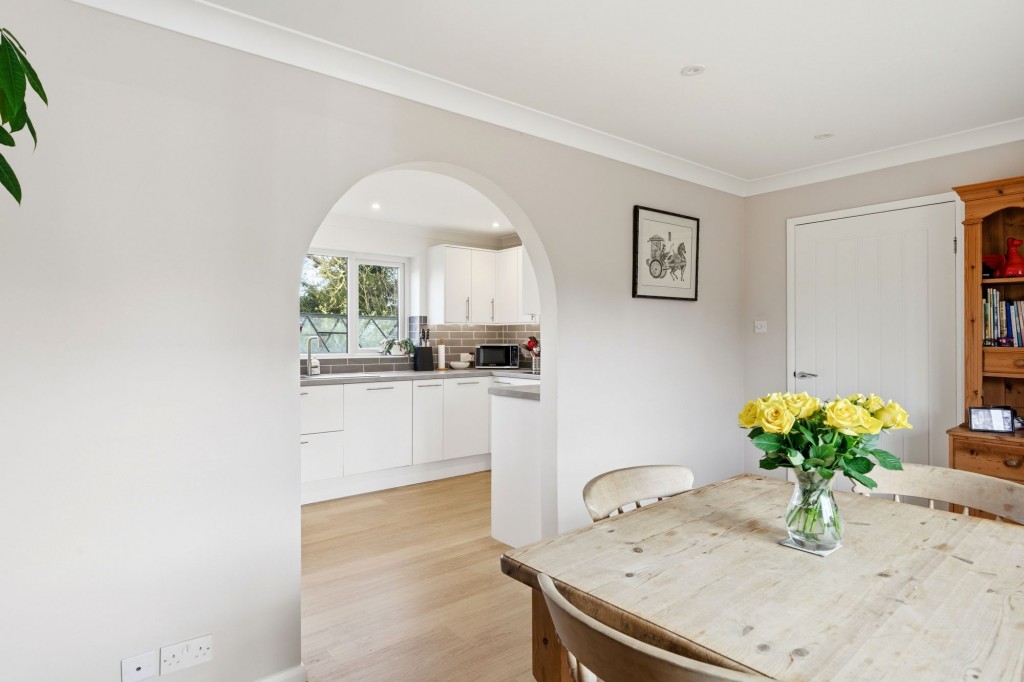 Station Road, Haddenham, CB6