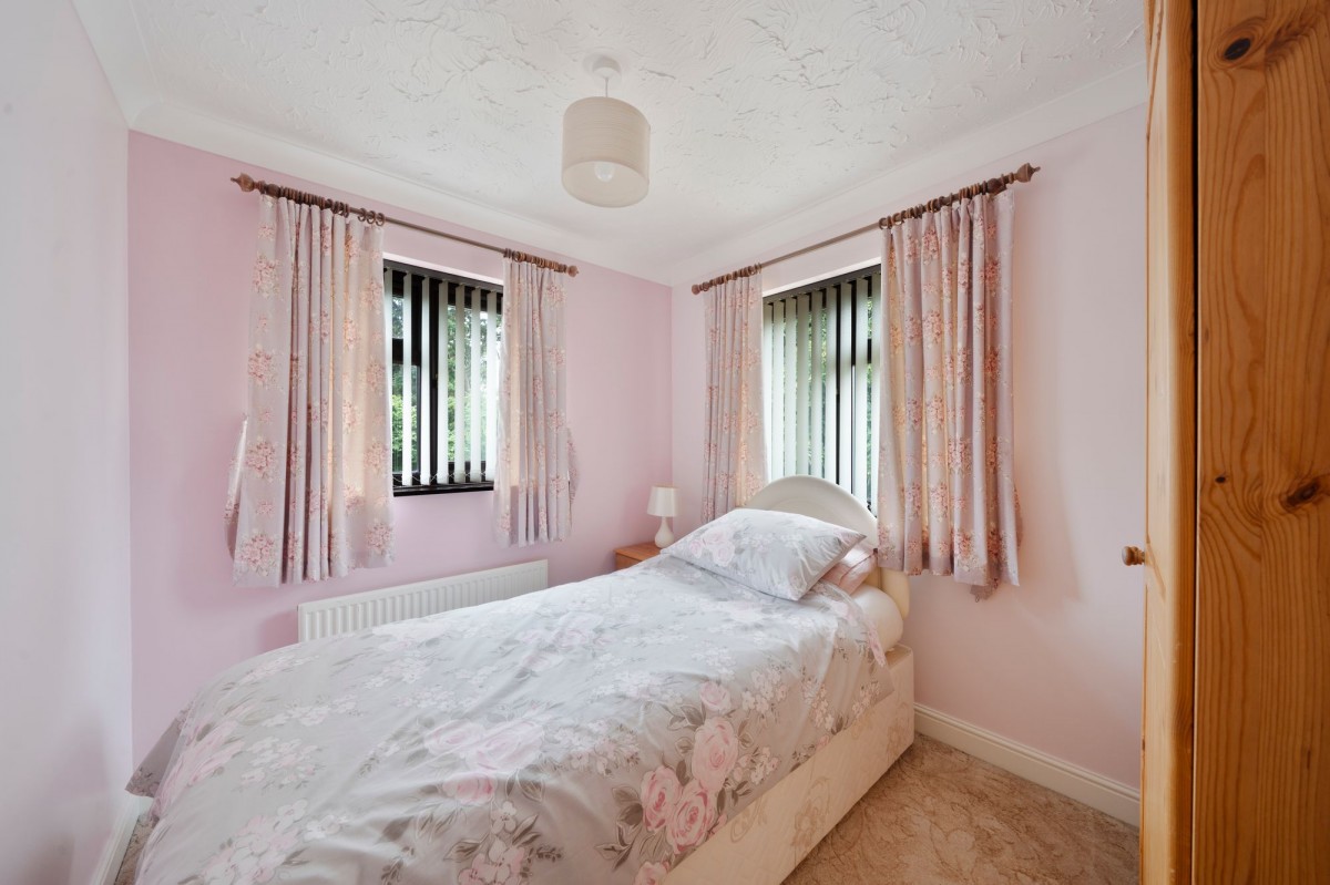 Hundred Foot Bank, Littleport, CB6