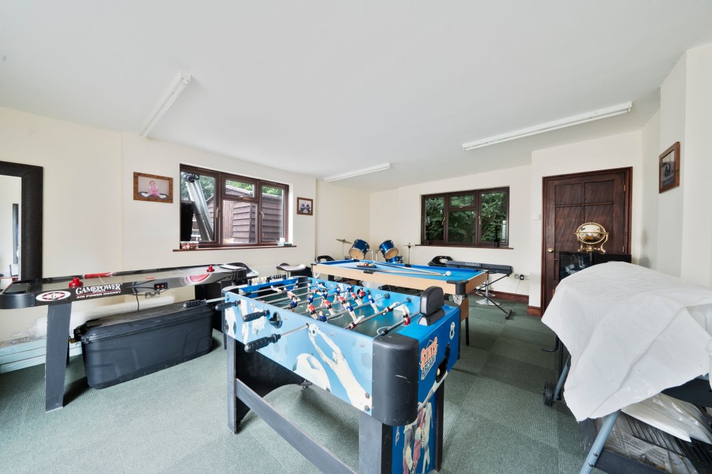 Hundred Foot Bank, Littleport, CB6