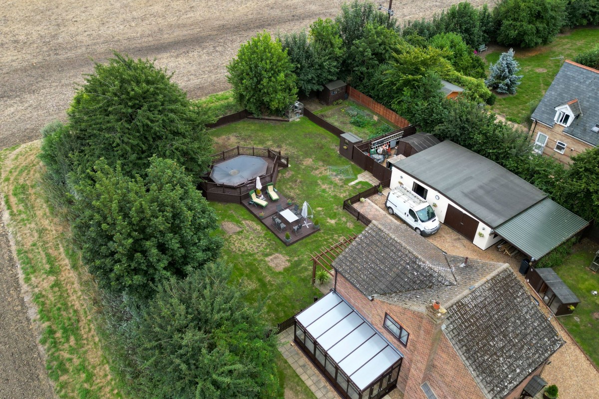 Hundred Foot Bank, Littleport, CB6