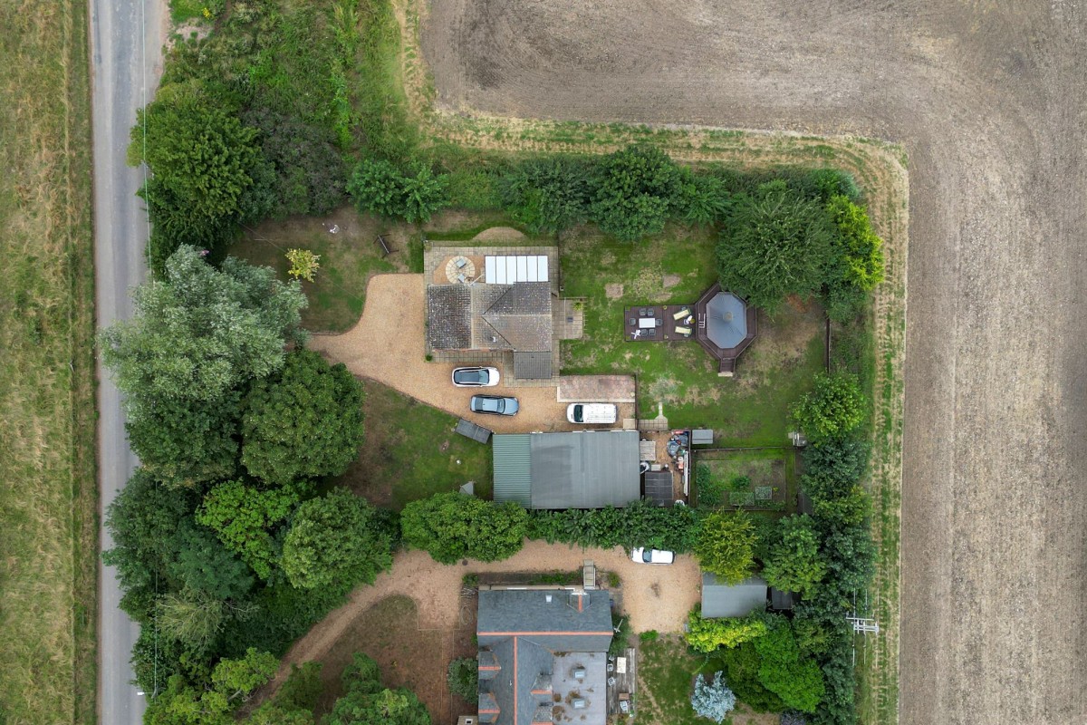 Hundred Foot Bank, Littleport, CB6