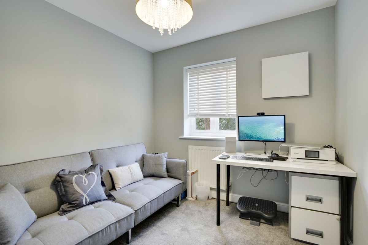 St. Marys Road, Kentford, CB8