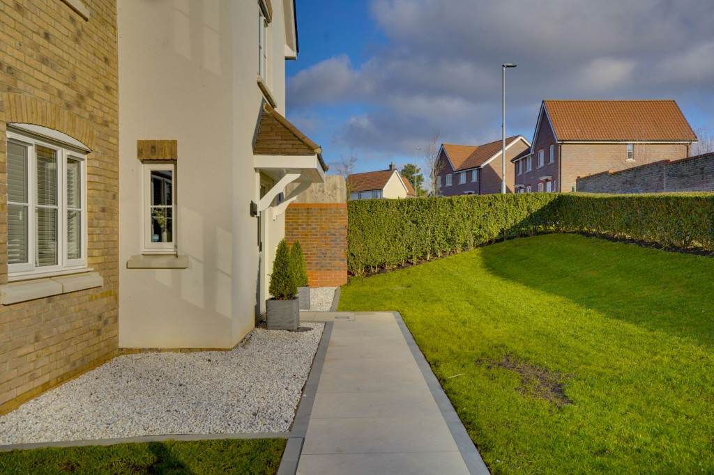 St. Marys Road, Kentford, CB8