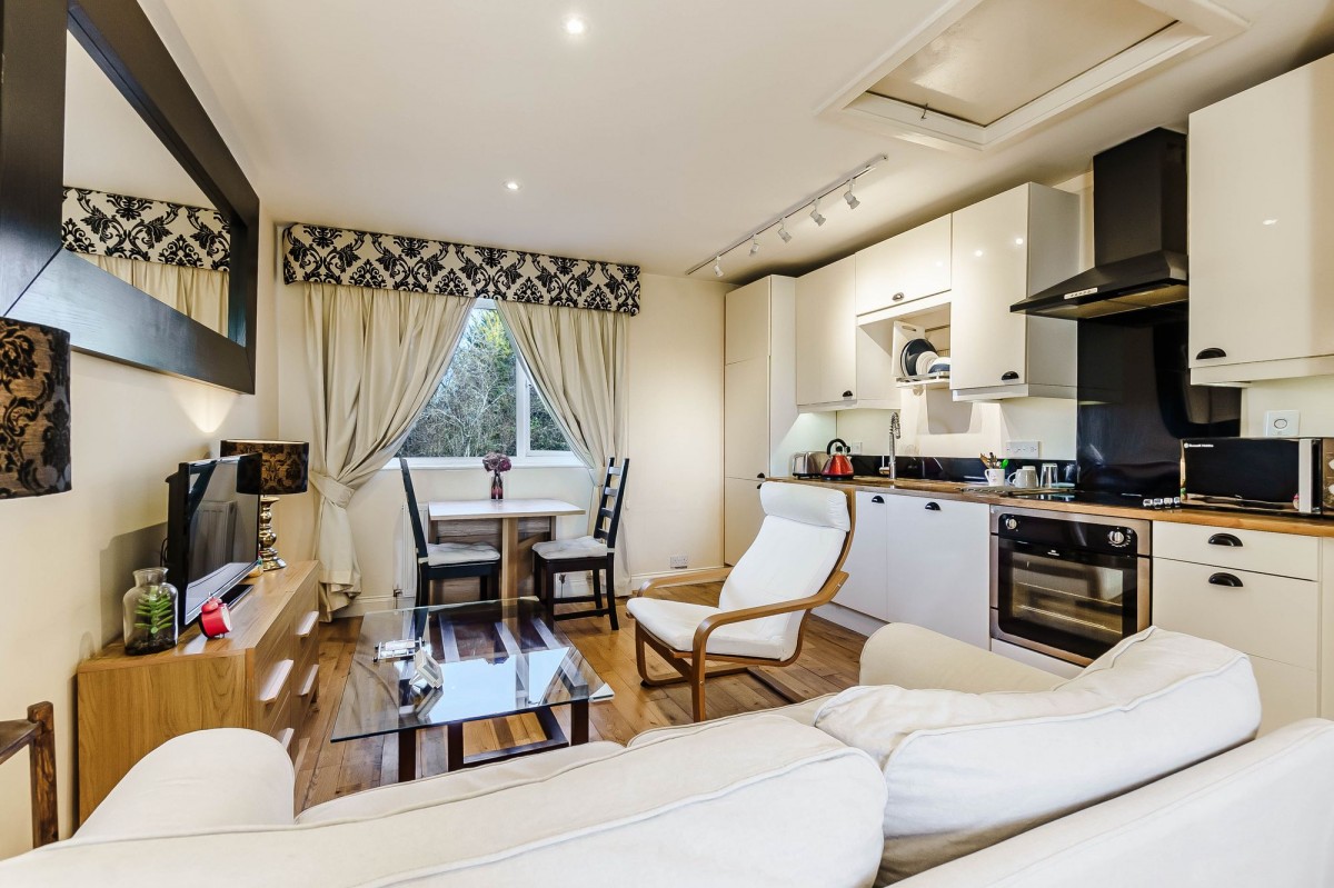 Spiggots Close, Longstanton, CB24