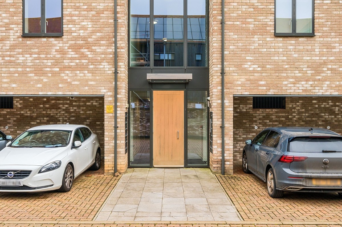 Knightly Avenue, Cambridge, CB2