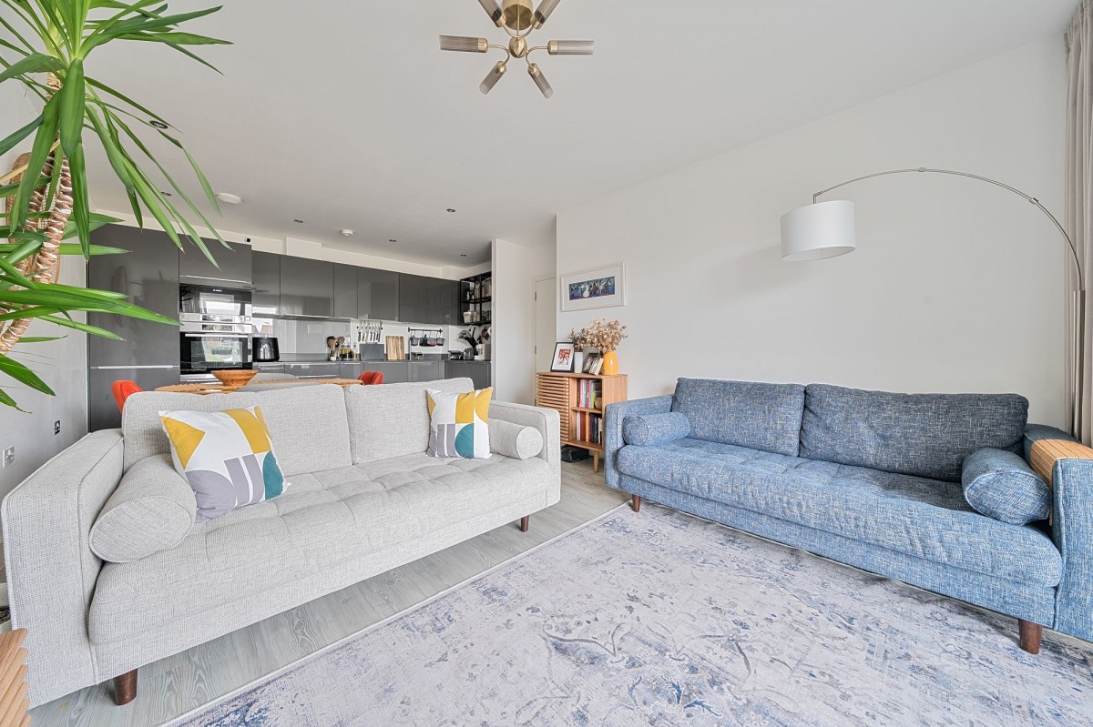 Knightly Avenue, Cambridge, CB2