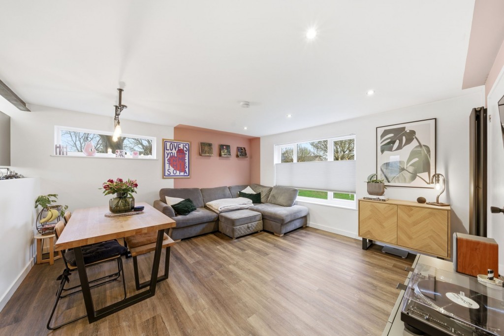 Gilbert Close, Cambridge, CB4