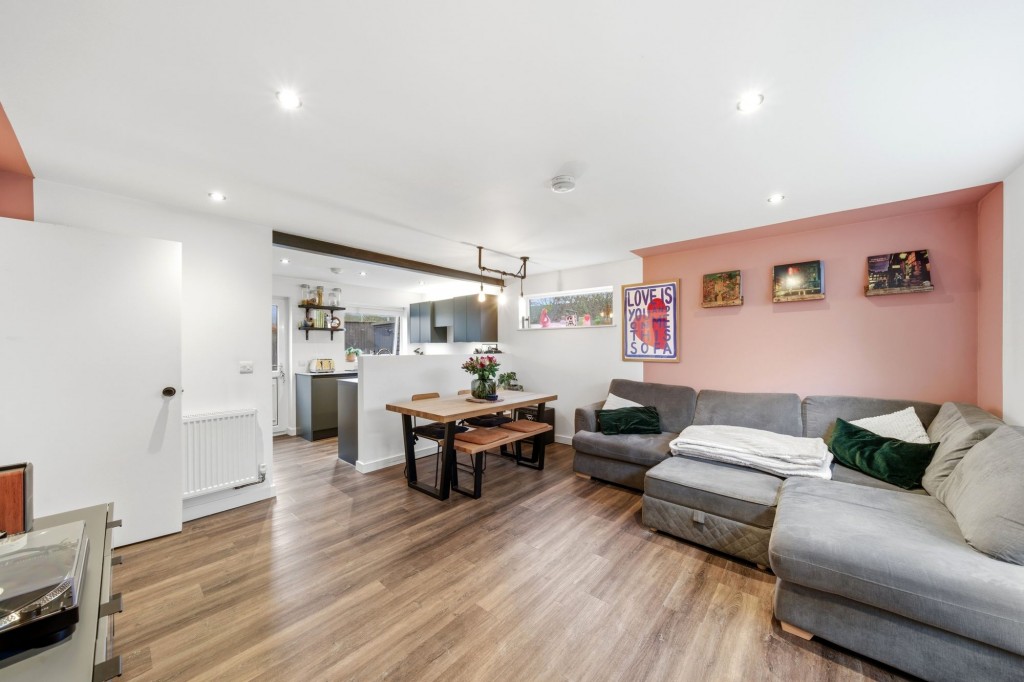 Gilbert Close, Cambridge, CB4