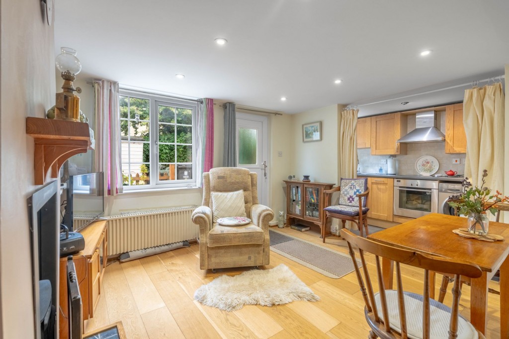 Ravens Yard, Willingham, CB24