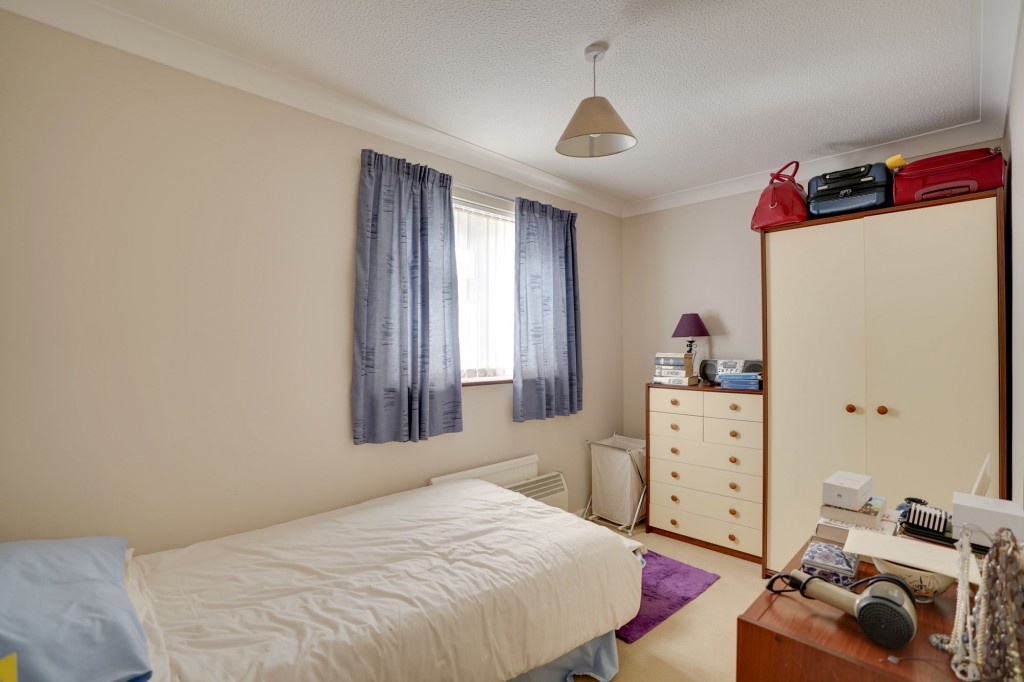 Hurts Croft, Fordham, CB7