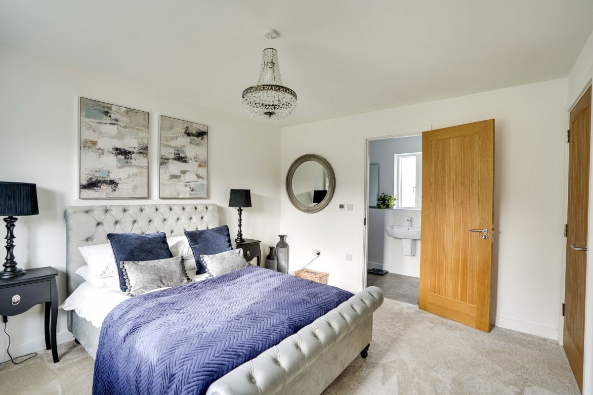 Ash Drive, Ashley, CB8