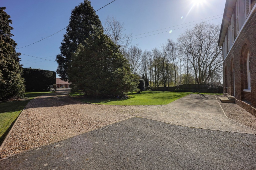 Main Road, Friday Bridge, PE14