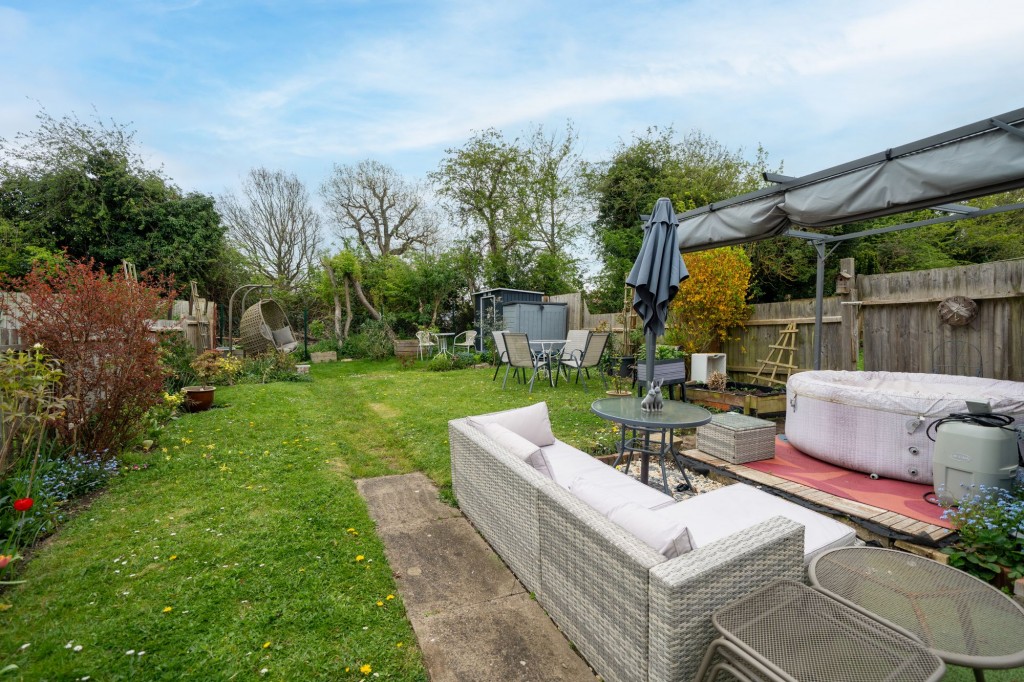 Hall Close, Bourn, CB23
