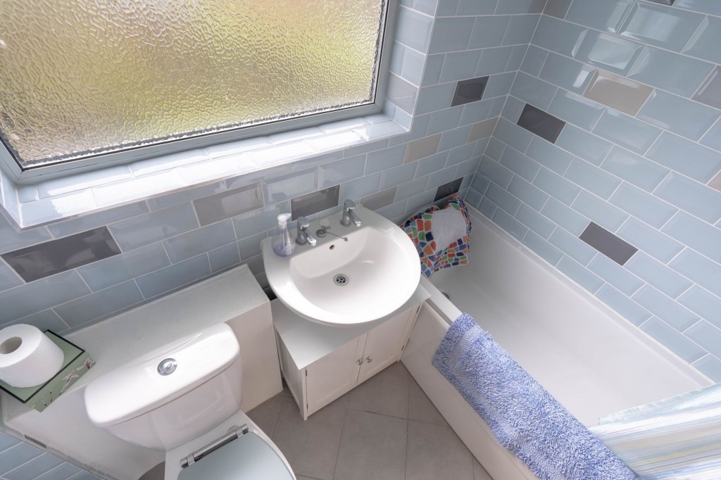 St. Thomas Close, Comberton, CB23