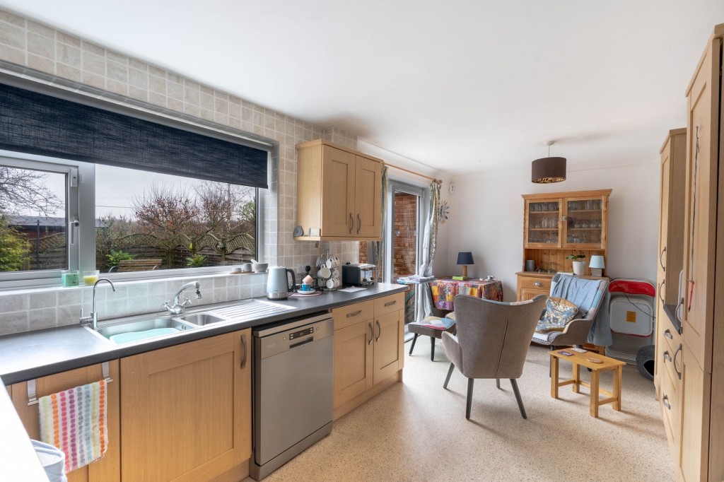 St. Thomas Close, Comberton, CB23