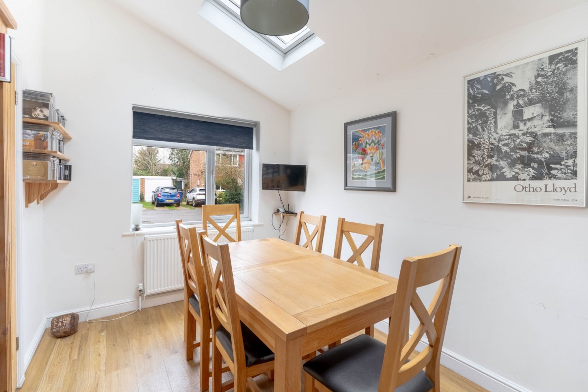 St. Thomas Close, Comberton, CB23