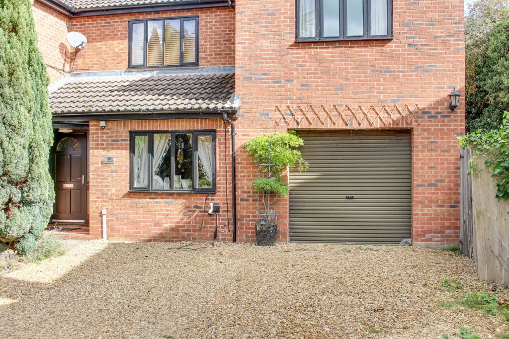Churchfield Way, Wisbech St. Mary, PE13