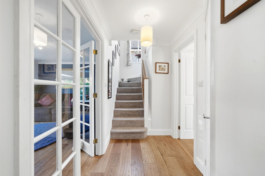 Woodhead Drive, Cambridge, CB4