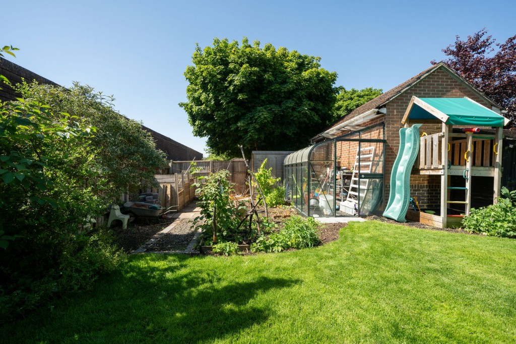 Woodhead Drive, Cambridge, CB4