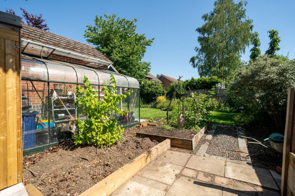 Woodhead Drive, Cambridge, CB4