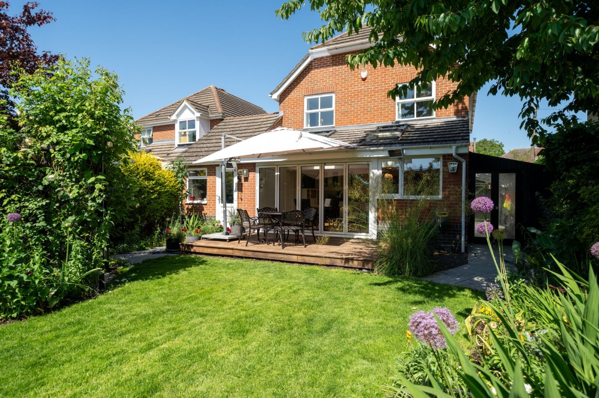 Woodhead Drive, Cambridge, CB4