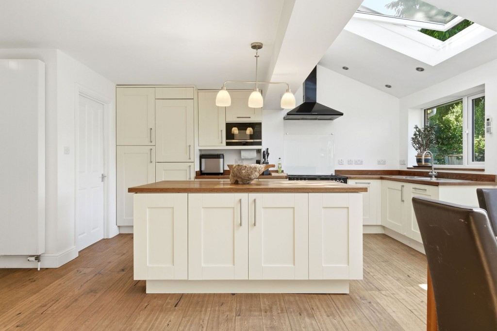 Woodhead Drive, Cambridge, CB4