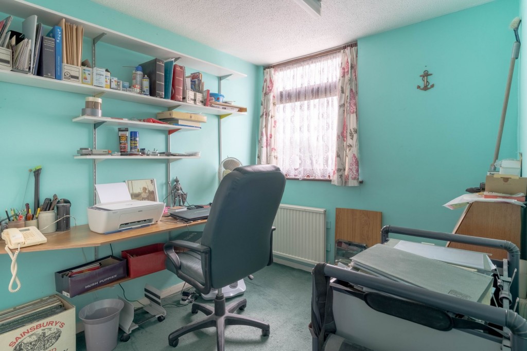 Maple Close, Linton, CB21