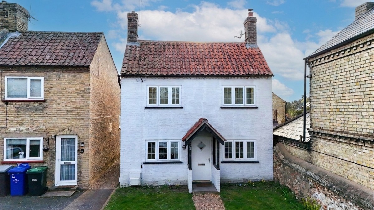 Oxford Street, Exning, CB8