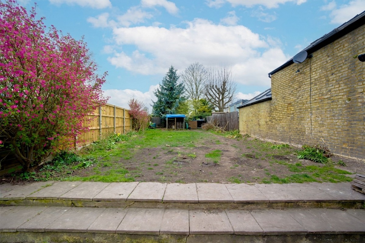 Oxford Street, Exning, CB8